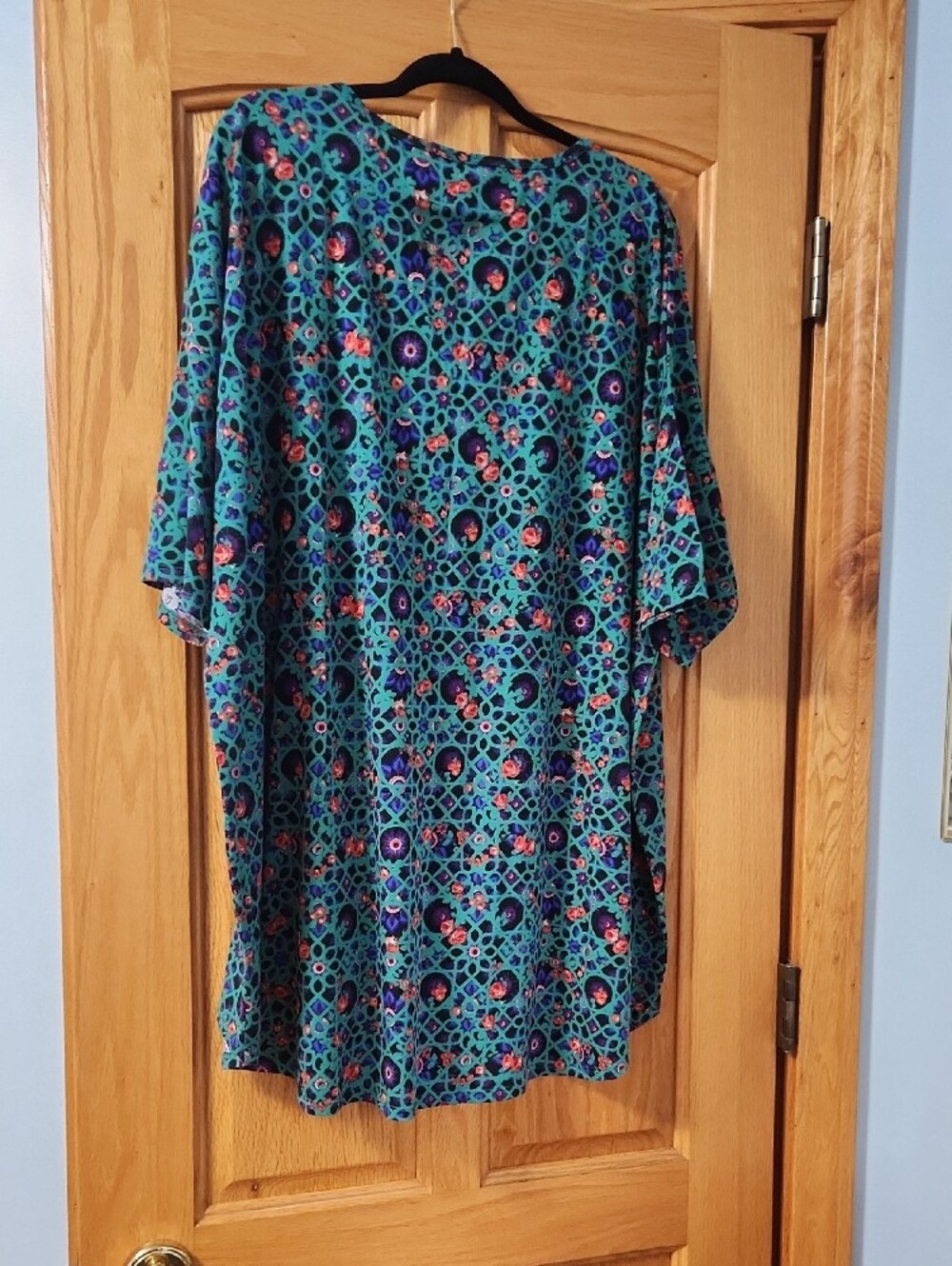 LuLaRoe 3pcs Irma 3X - Picture 7 of 8